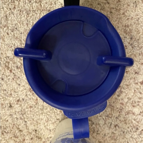 2007 WALT DISNEY WORLD Resort Where Dreams Come True Refillable 16 oz.Travel Mug - Picture 6 of 10